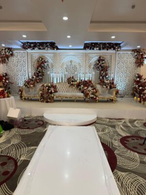 Modern look wedding stage