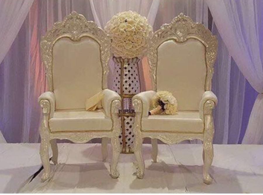 Lovish bride groom chairs