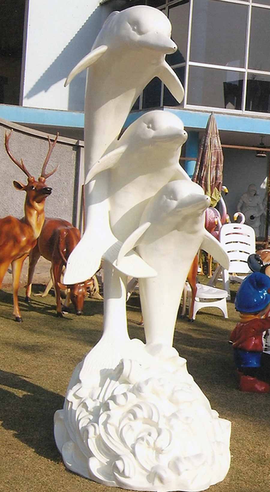 Dolphin Fountain
